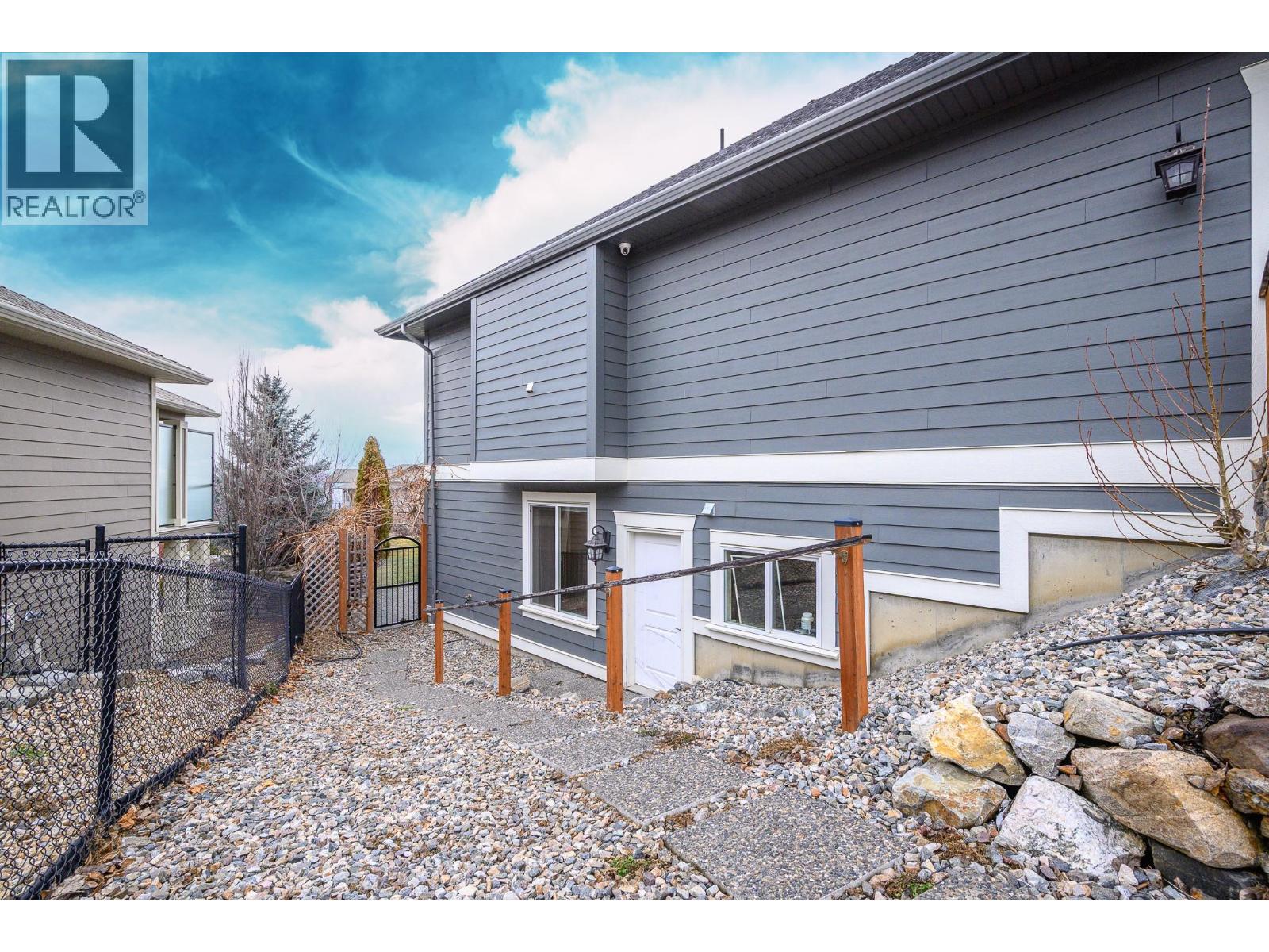 1504 Phoenix Drive, Vernon, British Columbia  V1B 4A3 - Photo 44 - 10374525