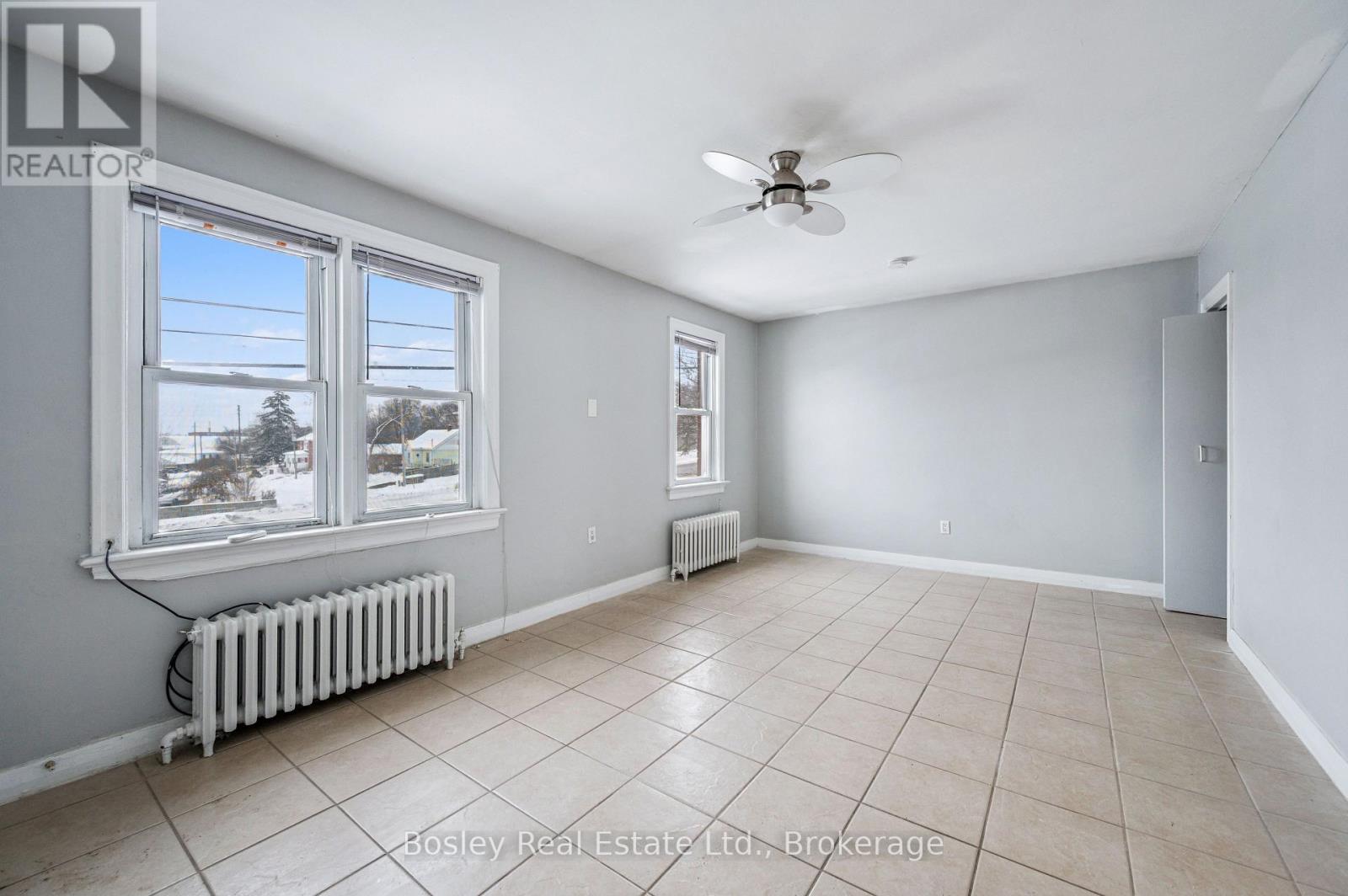 121 Hespeler Road, Cambridge, Ontario  N1R 3G9 - Photo 17 - X12771878