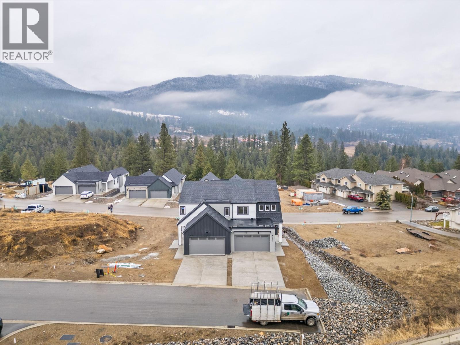 6997 Manning Place, Vernon, British Columbia  V1B 0B6 - Photo 44 - 10372257