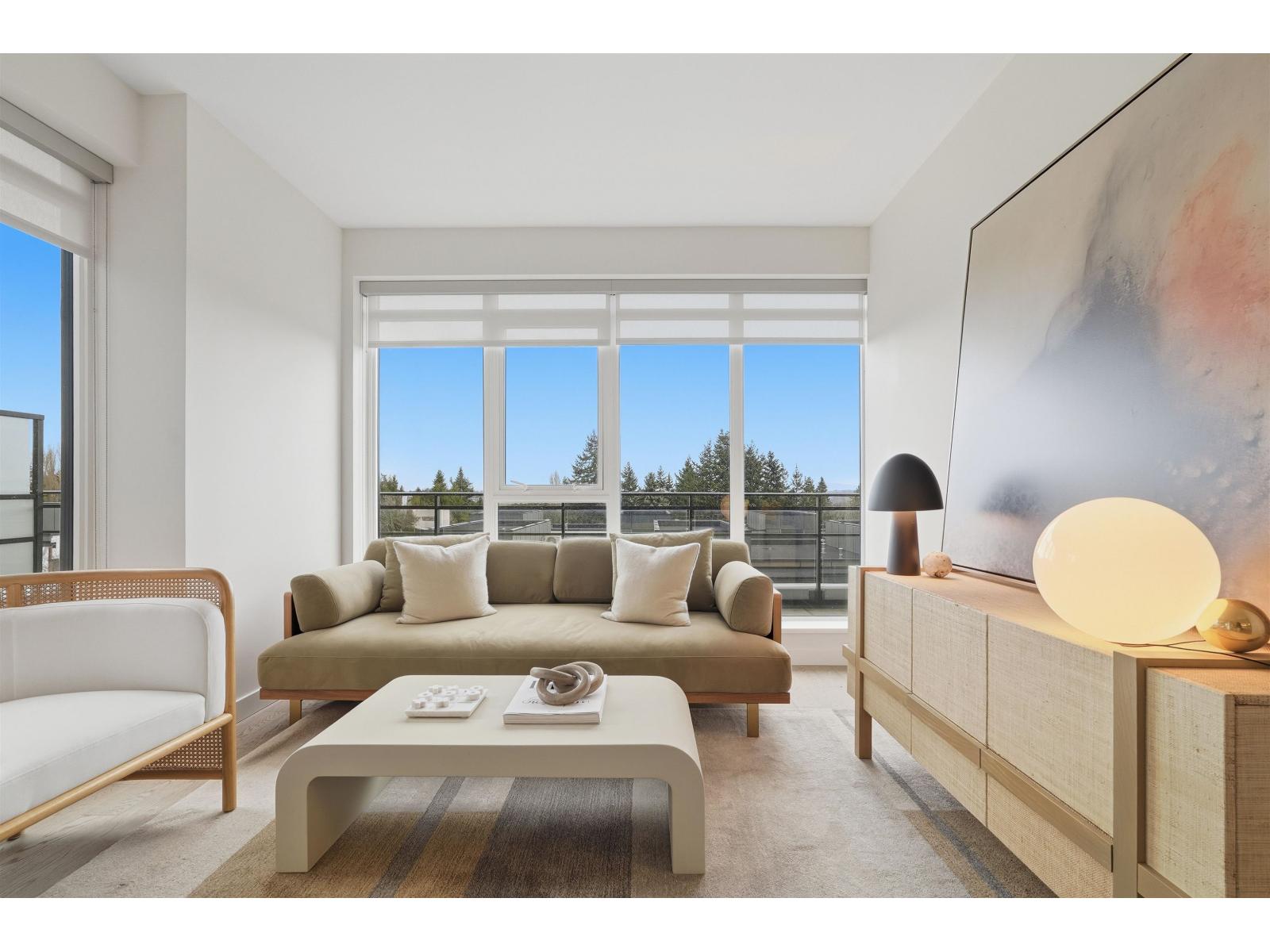 304 1526 Finlay Street, White Rock, British Columbia  V4B 4L9 - Photo 3 - R3085956