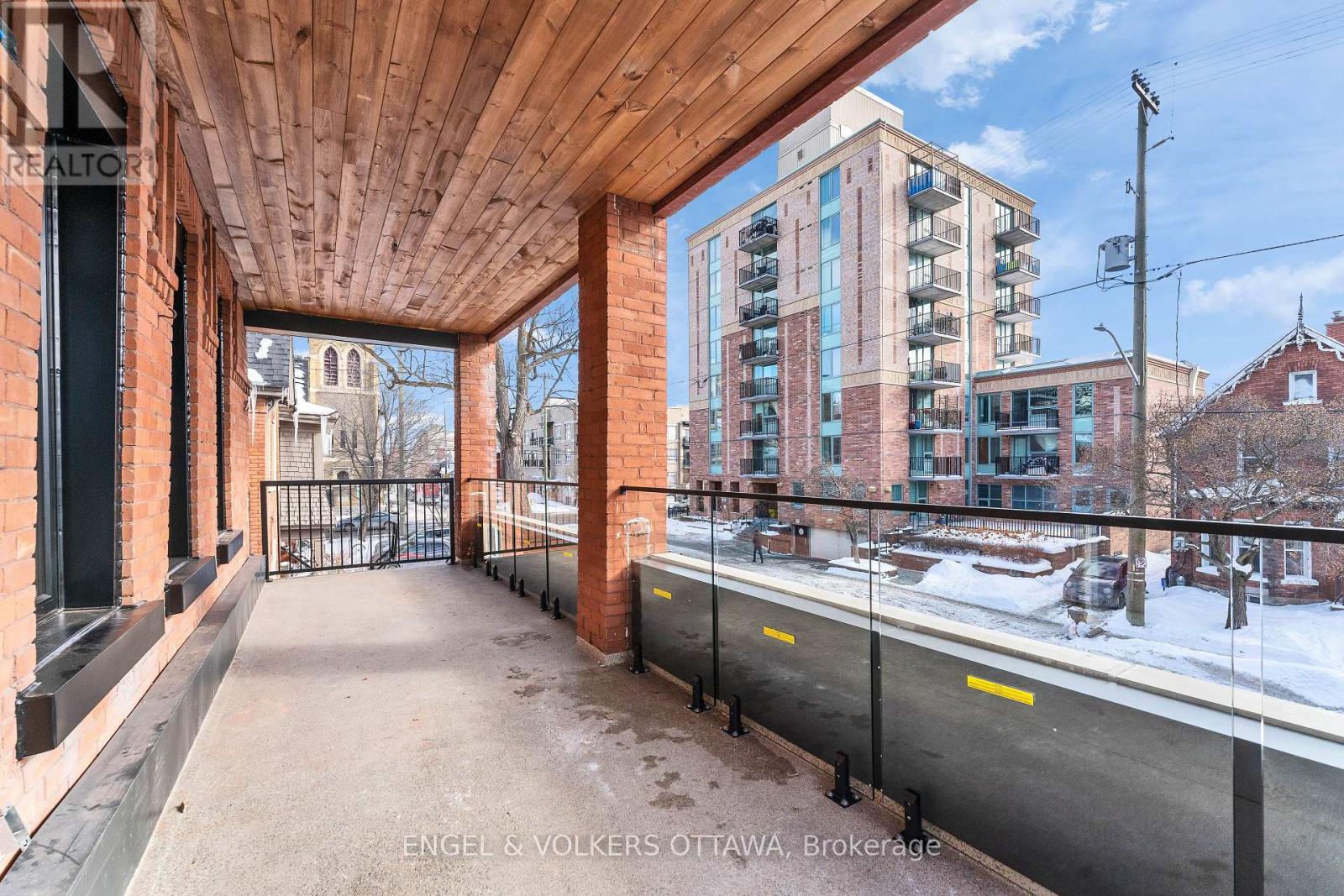 5 - 77 Florence Street, Ottawa, Ontario  K1R 5N1 - Photo 3 - X12771834