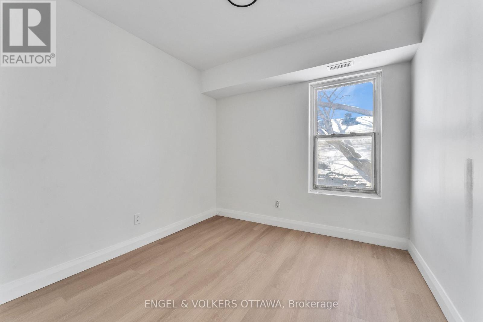 5 - 77 Florence Street, Ottawa, Ontario  K1R 5N1 - Photo 8 - X12771834