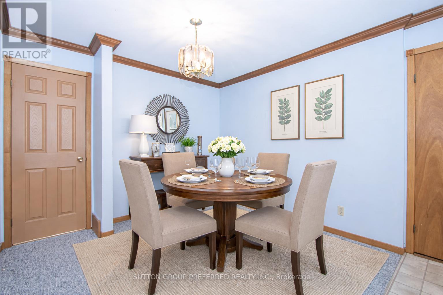 9077 Petty Street, Adelaide Metcalfe, Ontario  N7G 3H7 - Photo 11 - X12771826