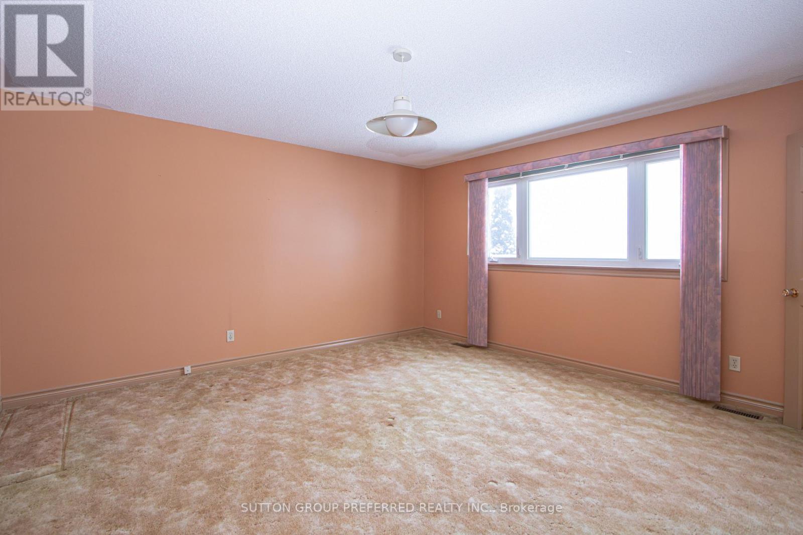 9077 Petty Street, Adelaide Metcalfe, Ontario  N7G 3H7 - Photo 16 - X12771826