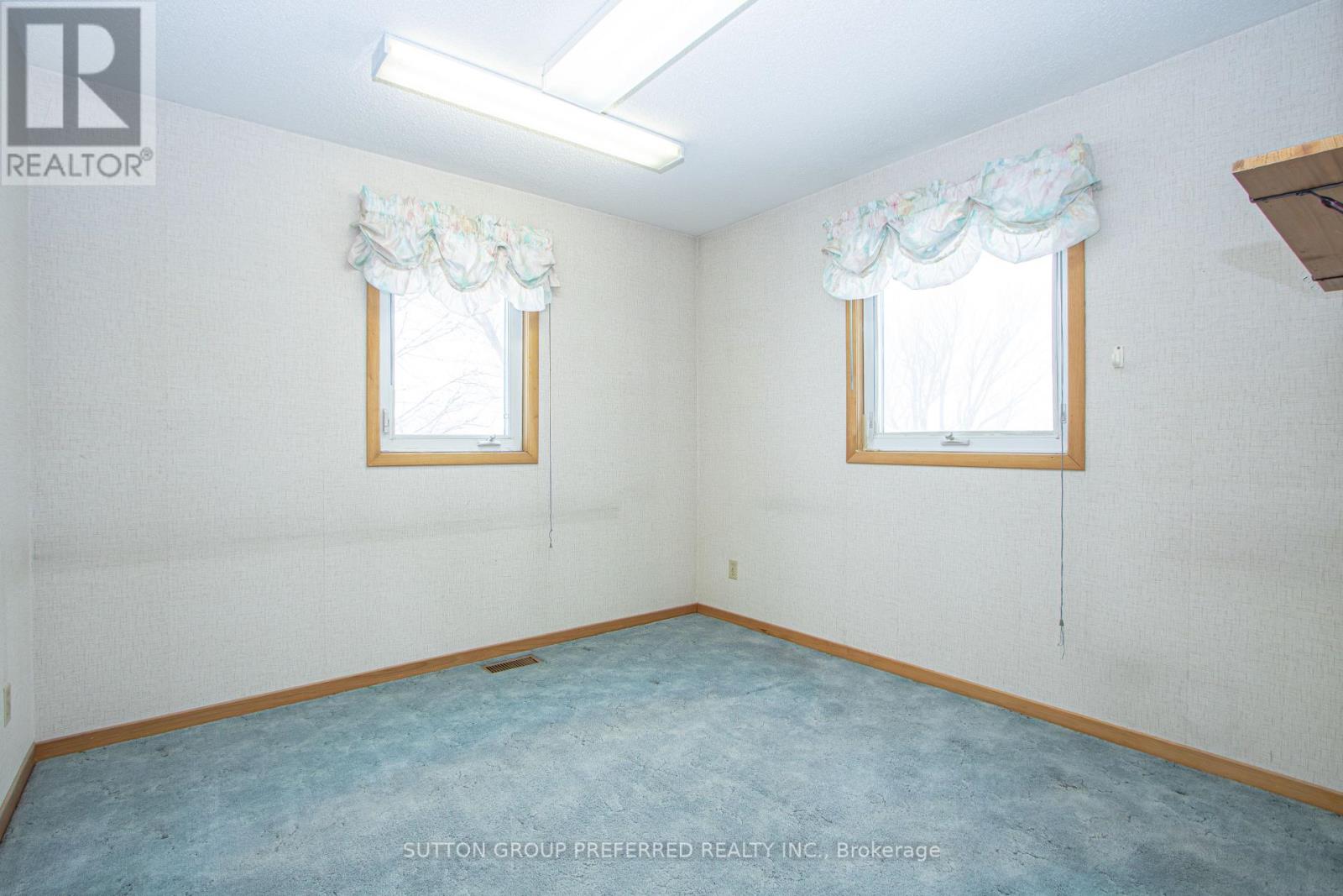 9077 Petty Street, Adelaide Metcalfe, Ontario  N7G 3H7 - Photo 29 - X12771826