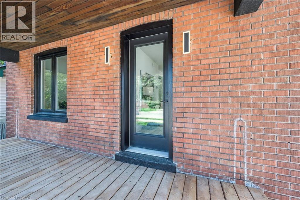 66 Trinity Street, Stratford, Ontario  N5A 4P4 - Photo 2 - 40802710