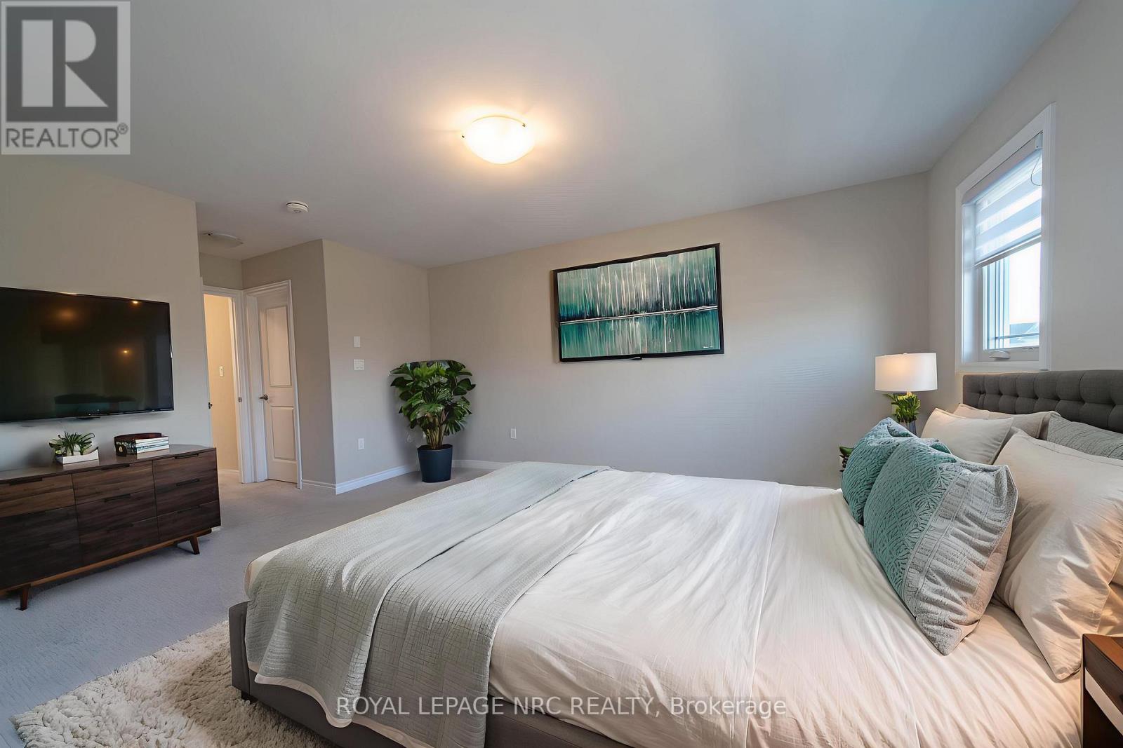 1217 Uppers Lane, Thorold, Ontario  L0S 1A0 - Photo 13 - X12716148