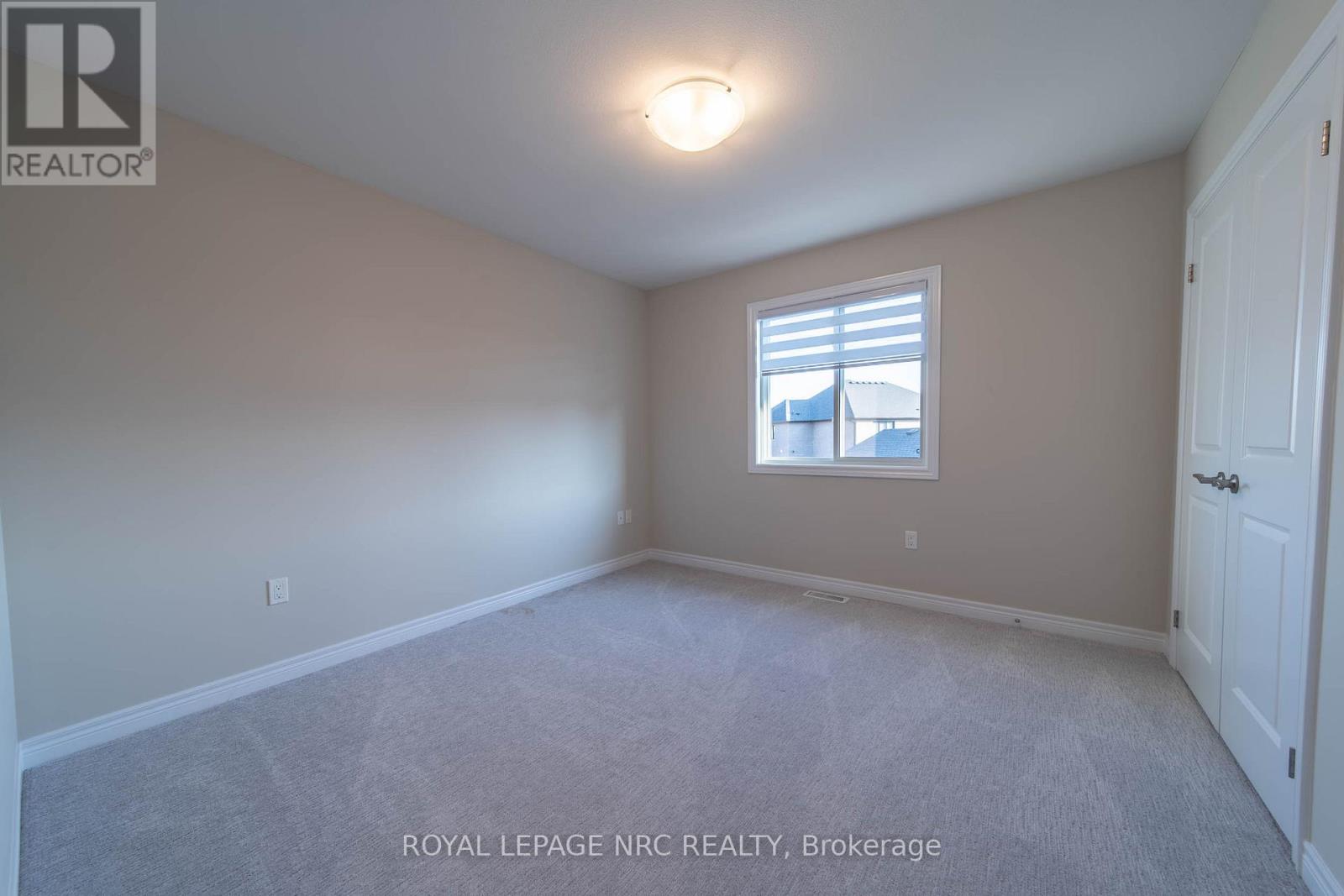 1217 Uppers Lane, Thorold, Ontario  L0S 1A0 - Photo 15 - X12716148