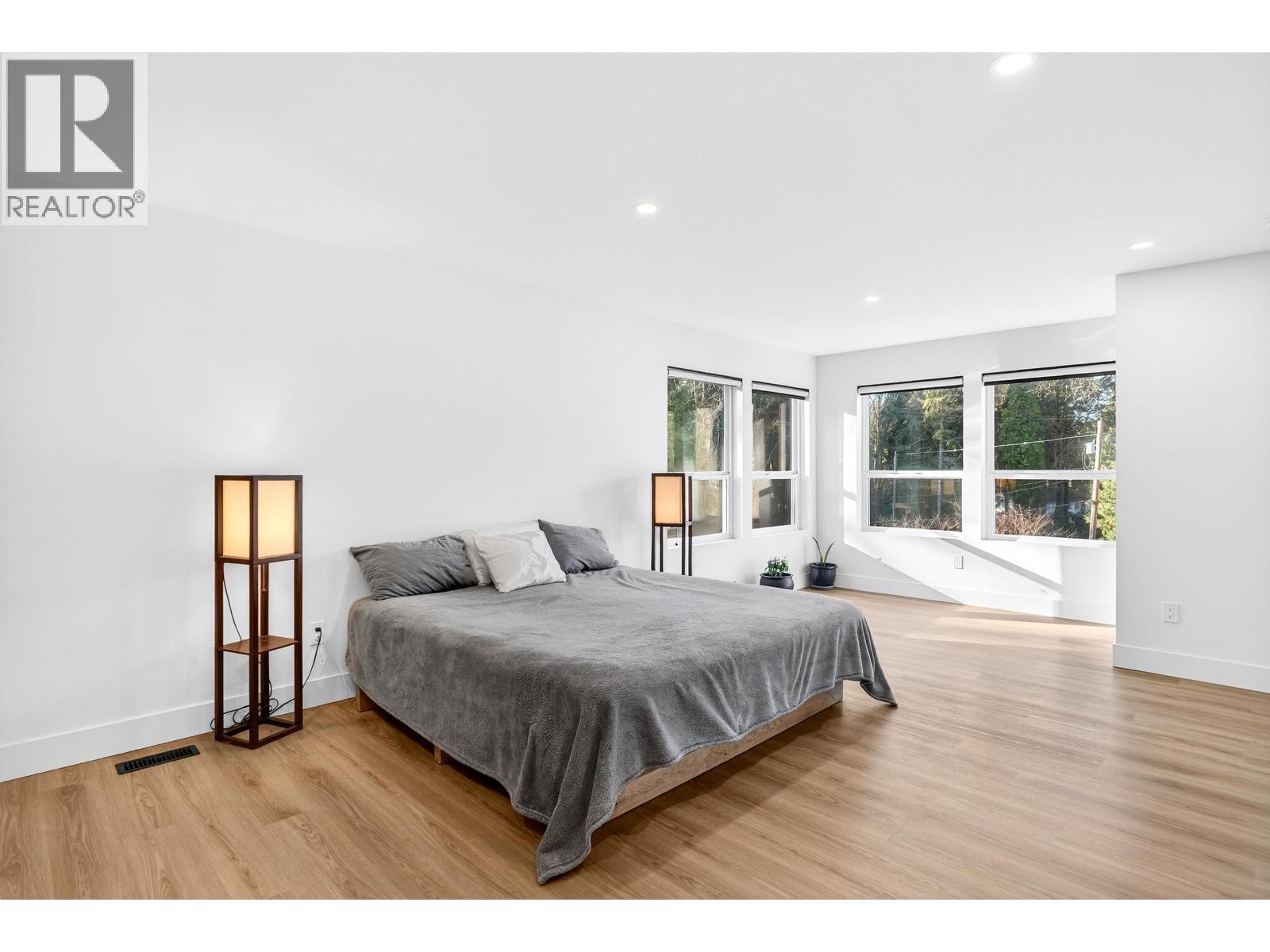 24025 Fern Crescent, Maple Ridge, British Columbia  V4R 2S1 - Photo 13 - R3081819