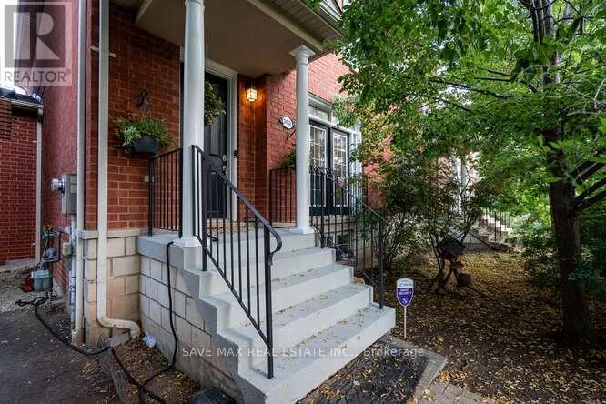 3452 Eglinton Avenue W, Mississauga (Churchill Meadows), Ontario  L5M 7P4 - Photo 2 - W12659356