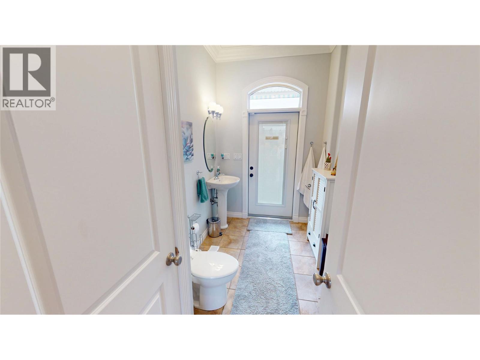 3355 9th Street S, Cranbrook, British Columbia  V1C 7A8 - Photo 28 - 10375078