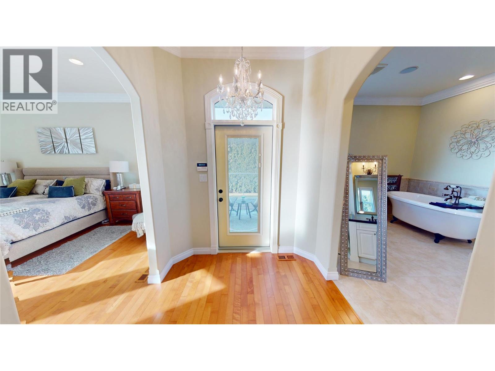 3355 9th Street S, Cranbrook, British Columbia  V1C 7A8 - Photo 29 - 10375078