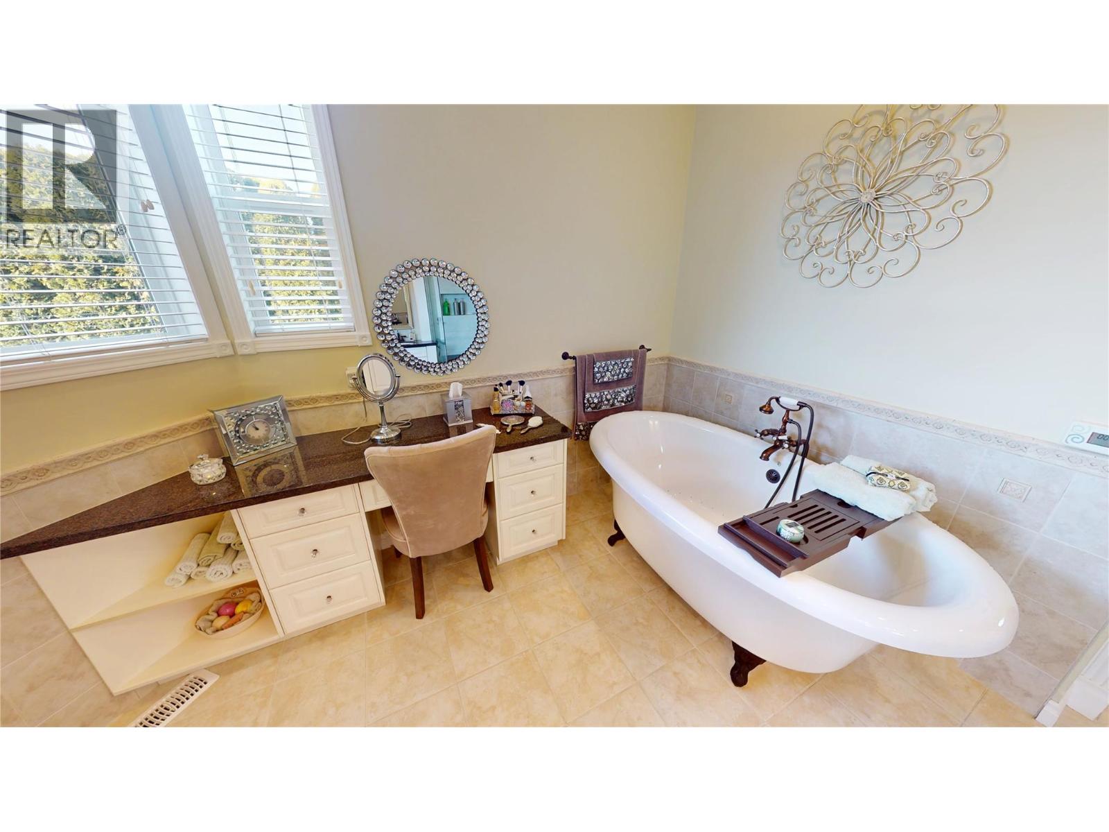 3355 9th Street S, Cranbrook, British Columbia  V1C 7A8 - Photo 35 - 10375078