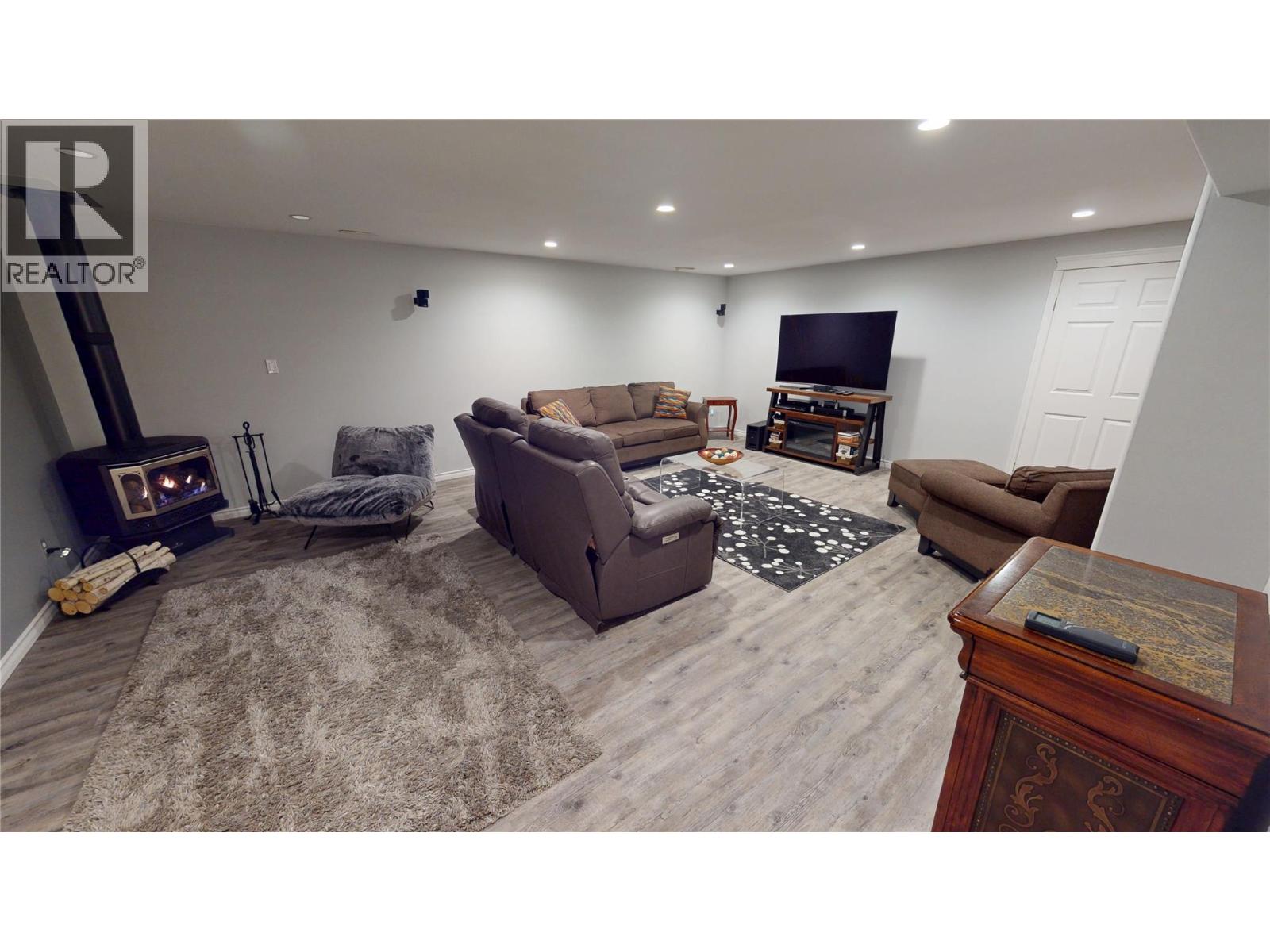 3355 9th Street S, Cranbrook, British Columbia  V1C 7A8 - Photo 43 - 10375078