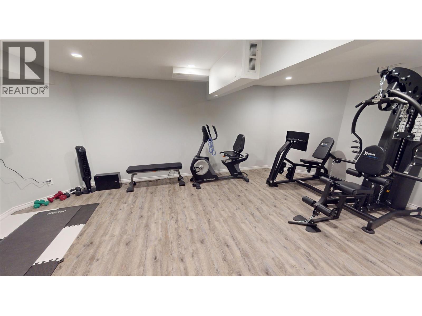 3355 9th Street S, Cranbrook, British Columbia  V1C 7A8 - Photo 48 - 10375078