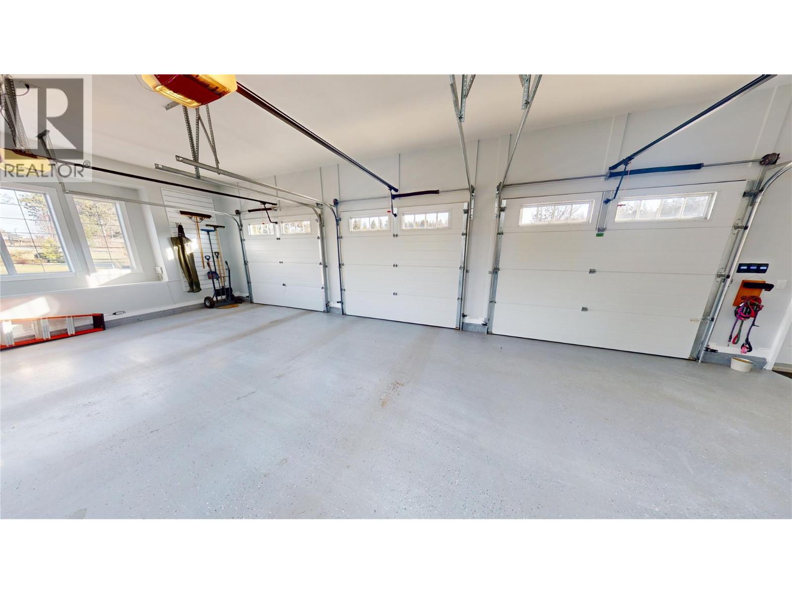 3355 9th Street S, Cranbrook, British Columbia  V1C 7A8 - Photo 52 - 10375078