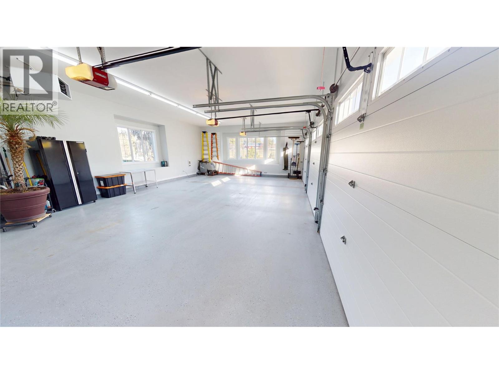 3355 9th Street S, Cranbrook, British Columbia  V1C 7A8 - Photo 53 - 10375078