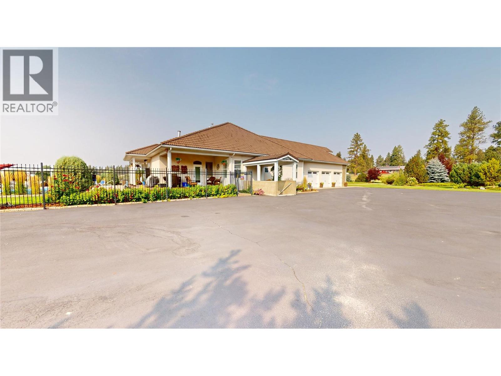 3355 9th Street S, Cranbrook, British Columbia  V1C 7A8 - Photo 66 - 10375078