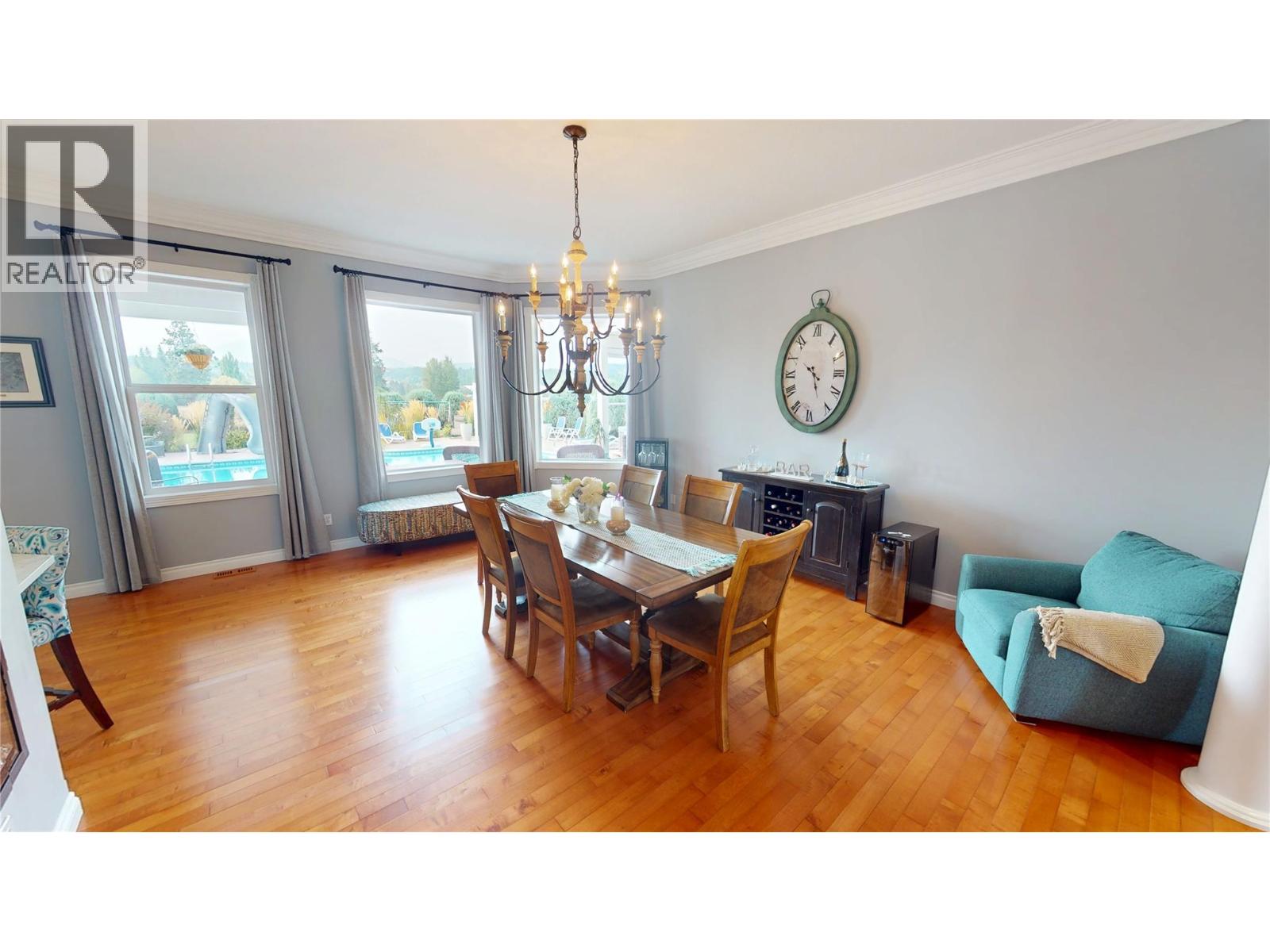 3355 9th Street S, Cranbrook, British Columbia  V1C 7A8 - Photo 9 - 10375078