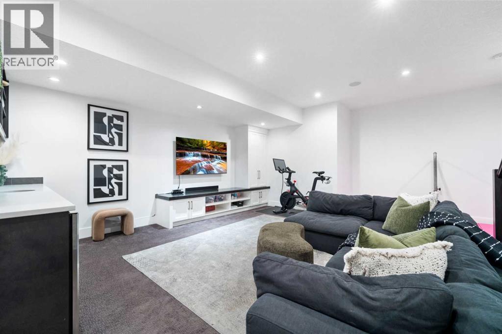 2835 35 Street Sw, Calgary, Alberta  T3E 2Y4 - Photo 35 - A2282291