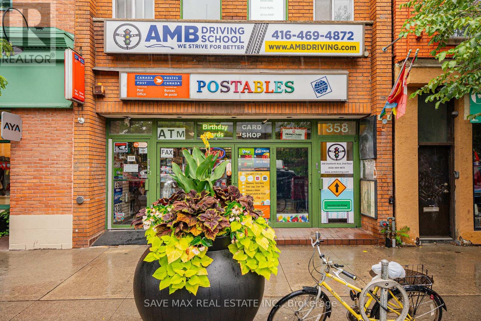 358 DANFORTH AVENUE, Toronto, Ontario