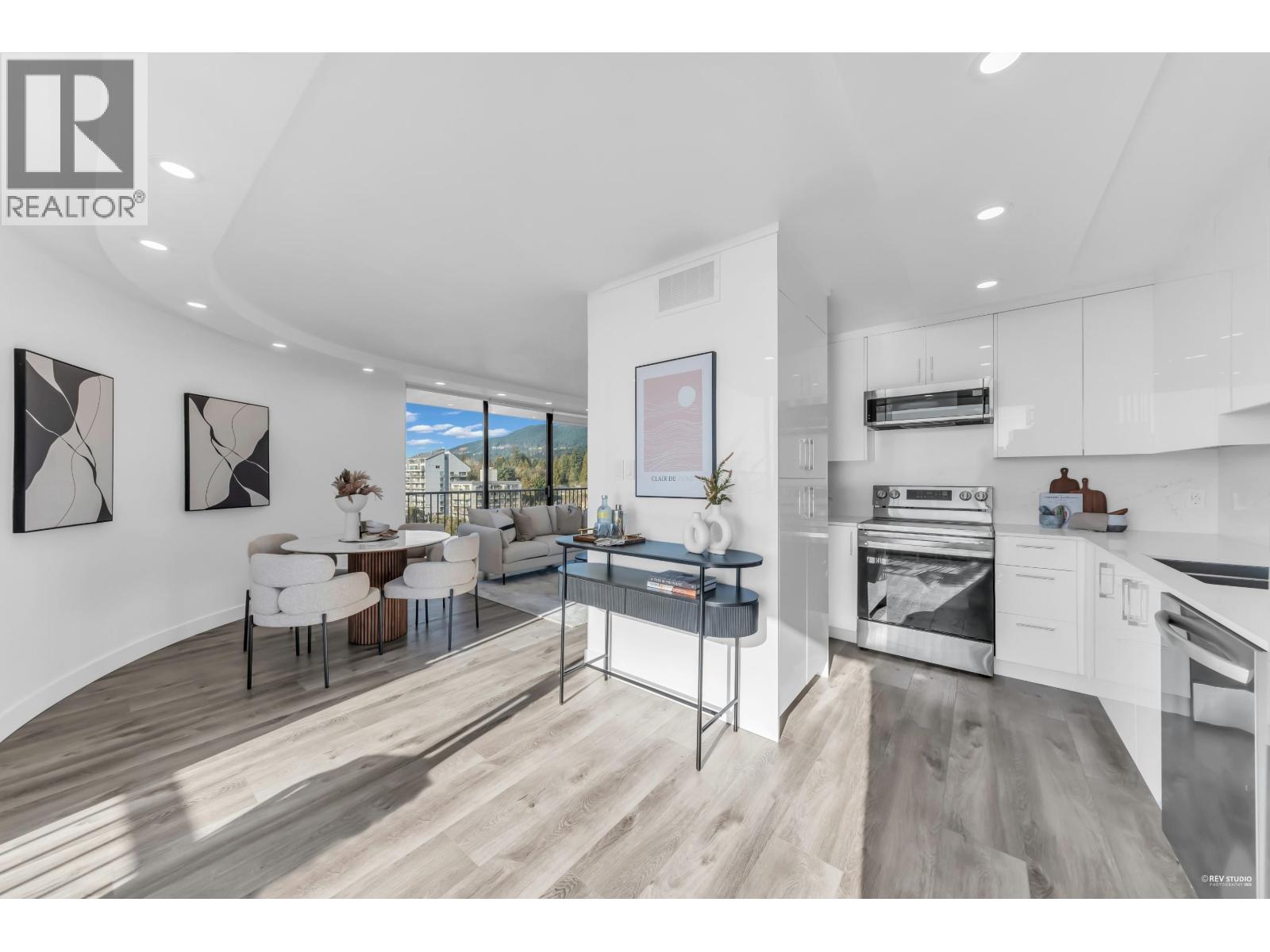 1202 650 16th Street, West Vancouver, British Columbia  V7V 3R9 - Photo 12 - R3087791