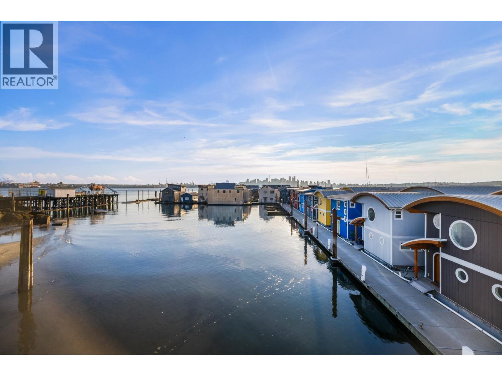 Jnw04 415 Esplanade W, North Vancouver, British Columbia  V7M 1A7 - Photo 39 - R3087799