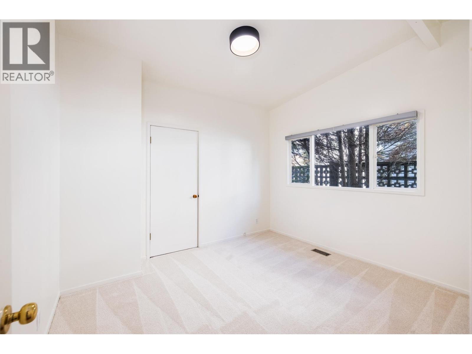 4202 Skyline Drive, North Vancouver, British Columbia  V7R 3G7 - Photo 27 - R3087809