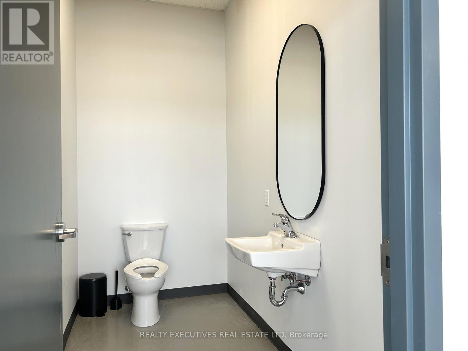 12260 Gypsy Lane, North Dundas, Ontario  K0C 2K0 - Photo 35 - X12771938