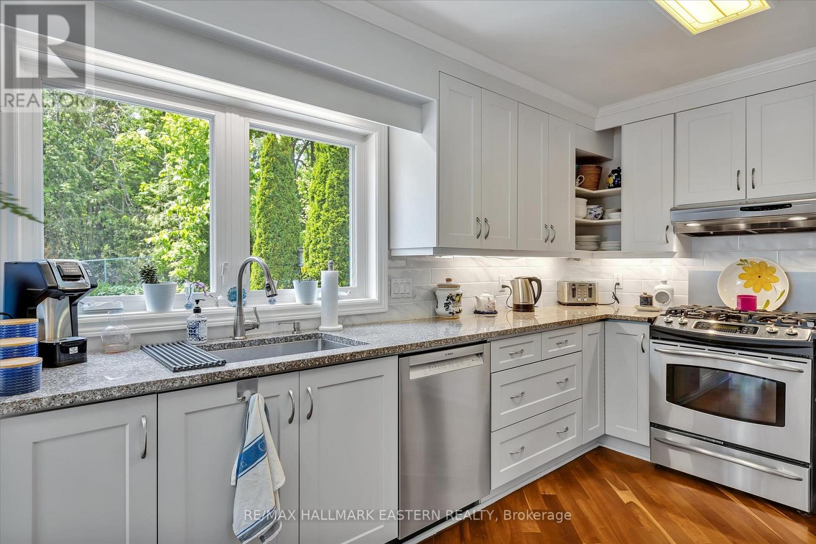 959 Golfview Road, Peterborough, Ontario  K9J 7W2 - Photo 9 - X12748472