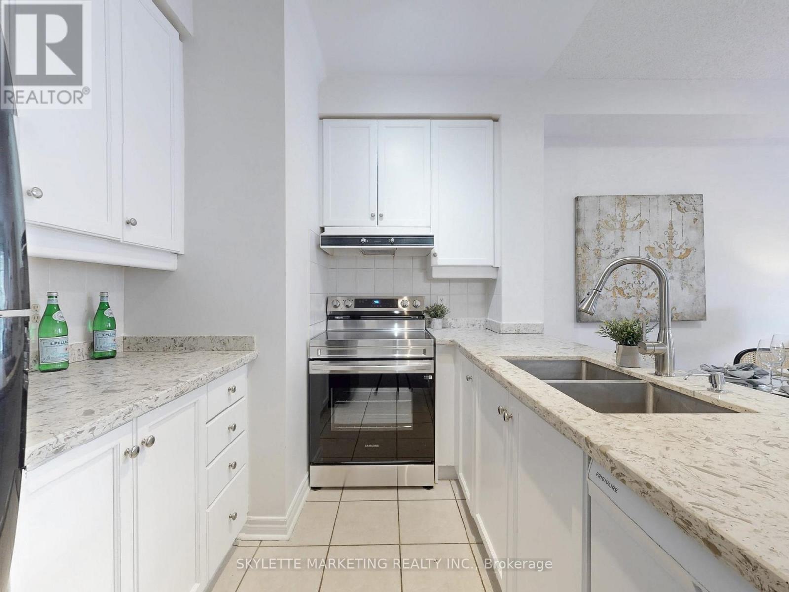 Gv216 - 8 Rean Drive, Toronto, Ontario  M2K 3B9 - Photo 20 - C12771852