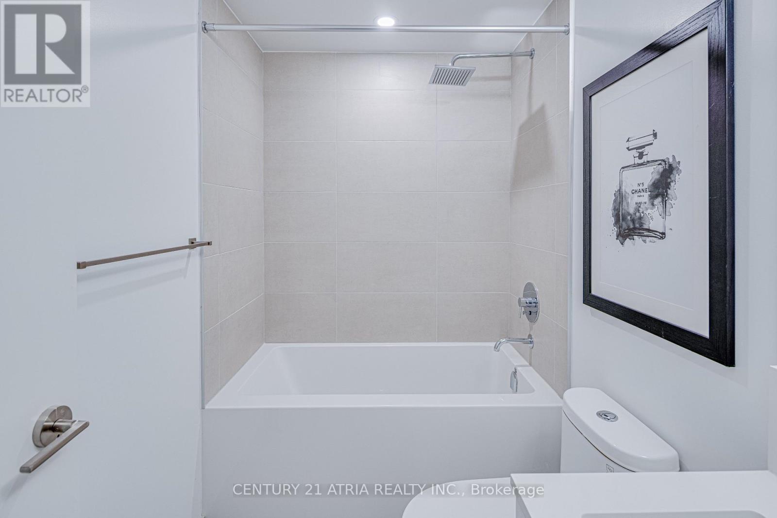 1702 - 8 Wellesley Street W, Toronto, Ontario  M4Y 0J5 - Photo 6 - C12771892