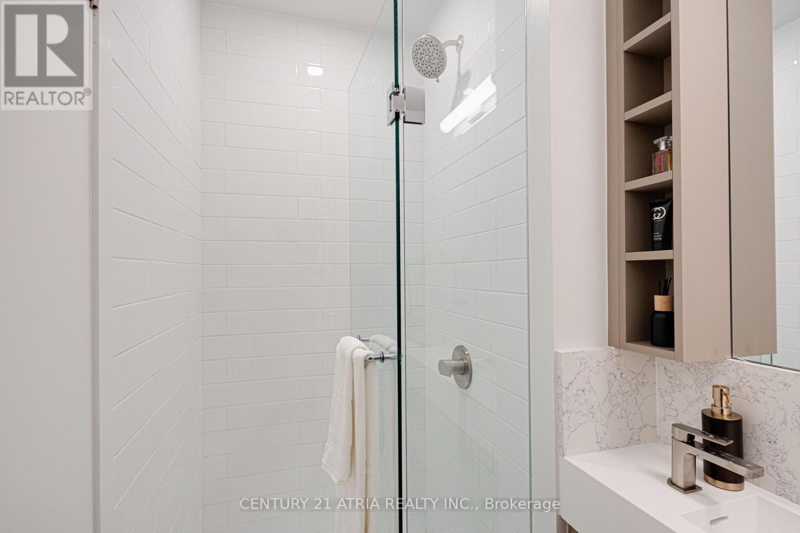 2515 - 319 Jarvis Street, Toronto, Ontario  M5B 0C8 - Photo 5 - C12771906