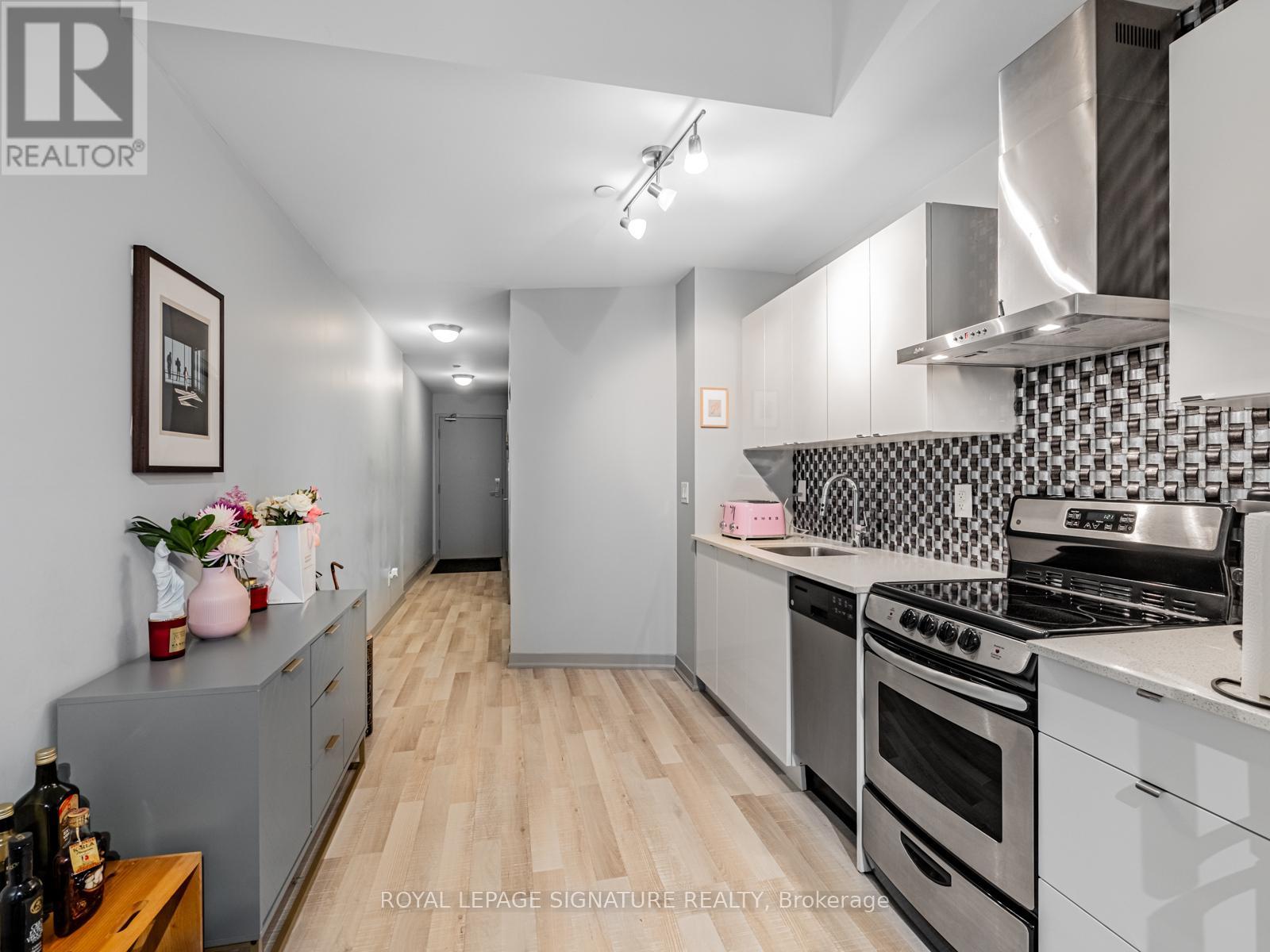 202 - 51 East Liberty Street, Toronto, Ontario  M6K 3P8 - Photo 4 - C12771912