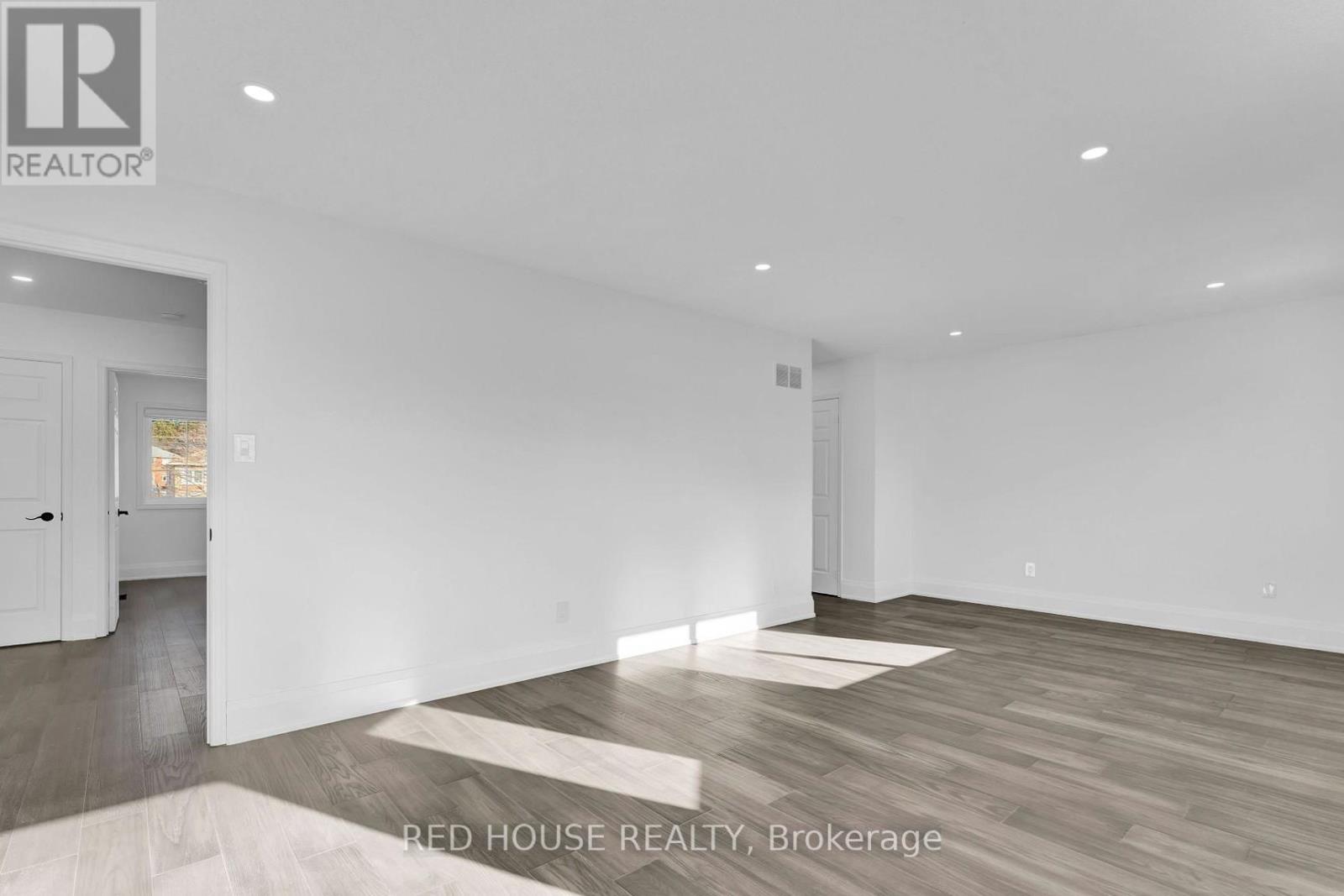 985 Sandcliff Drive, Oshawa, Ontario  L1K 2E4 - Photo 5 - E12771850