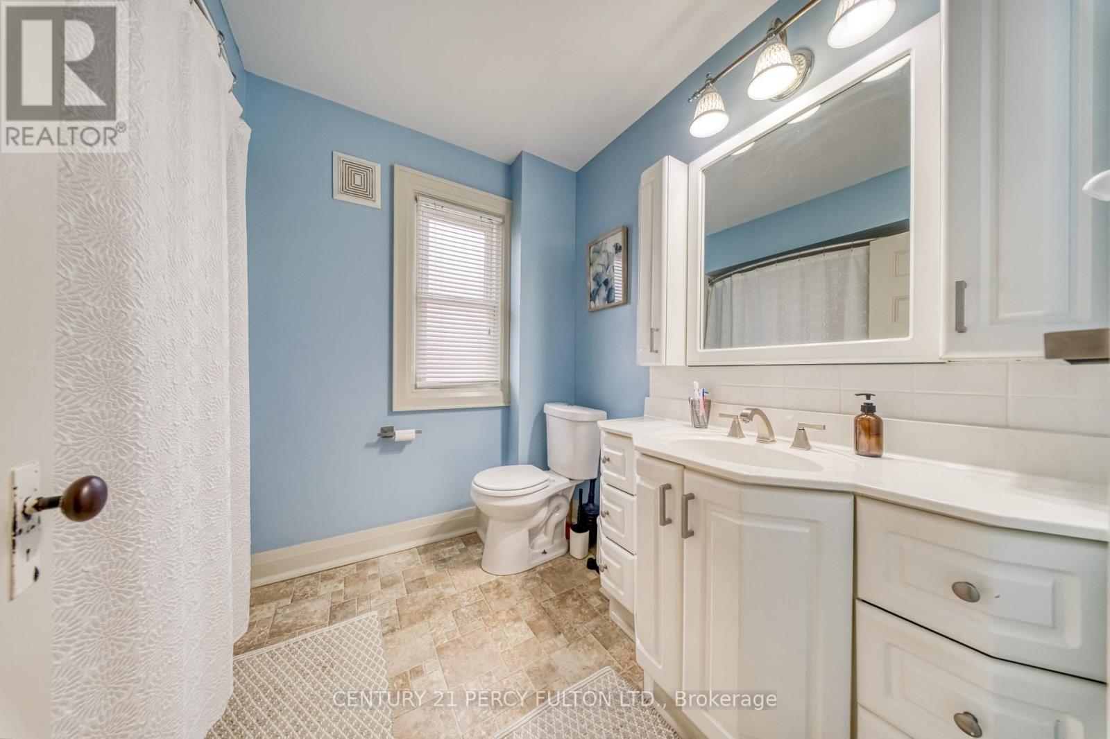 70 Drew Street, Oshawa, Ontario  L1H 5A3 - Photo 24 - E12771896