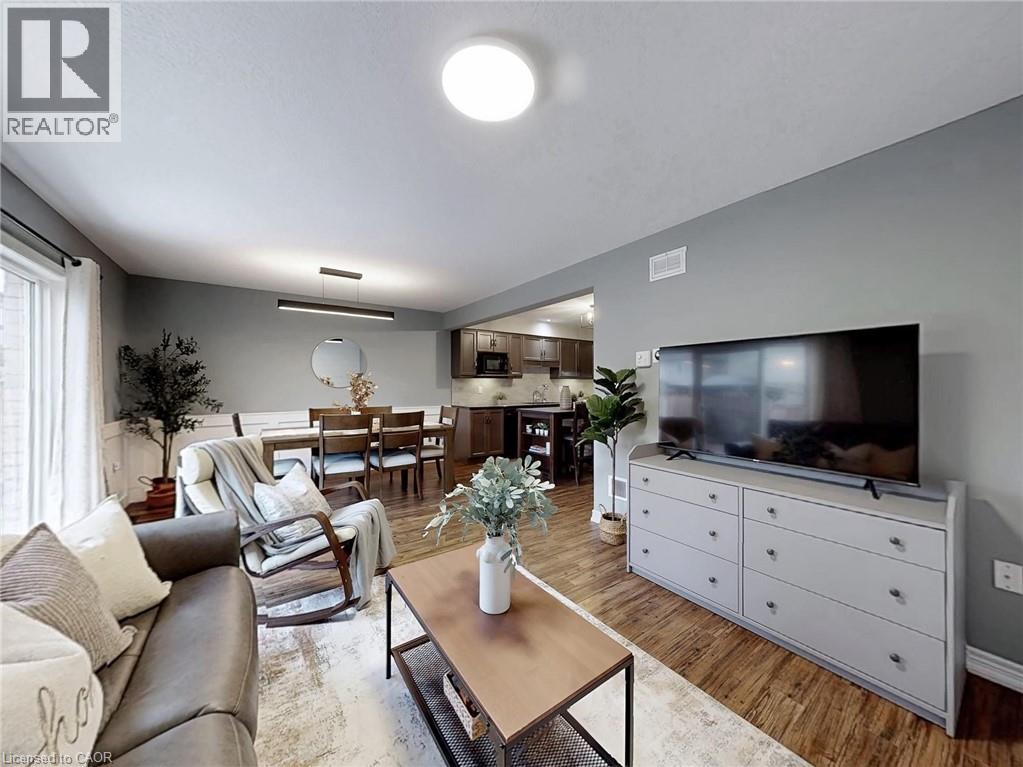 33 Marshall Drive, Guelph, Ontario  N1E 0K7 - Photo 2 - 40799013