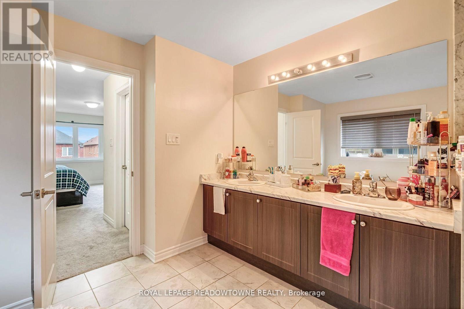 1029 Barton Way, Innisfil, Ontario  L9S 4R7 - Photo 28 - N12771844