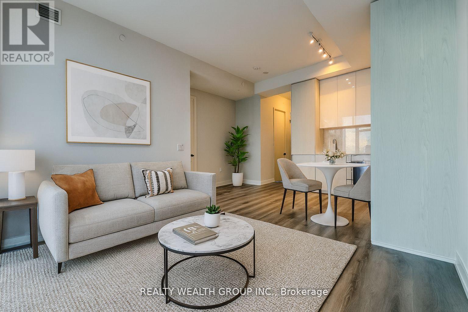 3103 - 28 Interchange Way, Vaughan, Ontario  L4K 0P8 - Photo 2 - N12771952