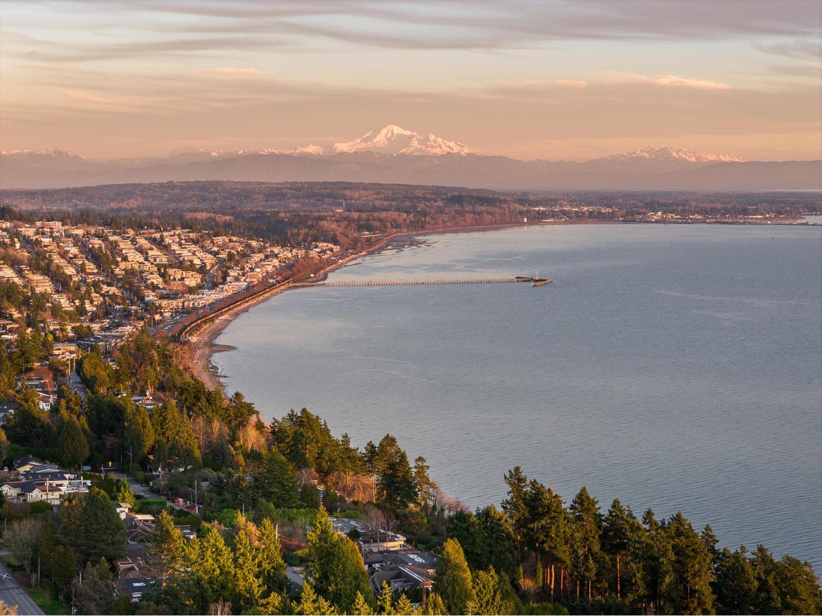 13910 Terry Road, White Rock, British Columbia  V4B 1A2 - Photo 8 - R3087056