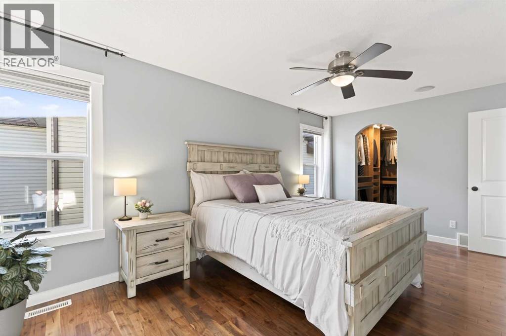 4 Cougarstone Square Sw, Calgary, Alberta  T3H 5J3 - Photo 26 - A2283347