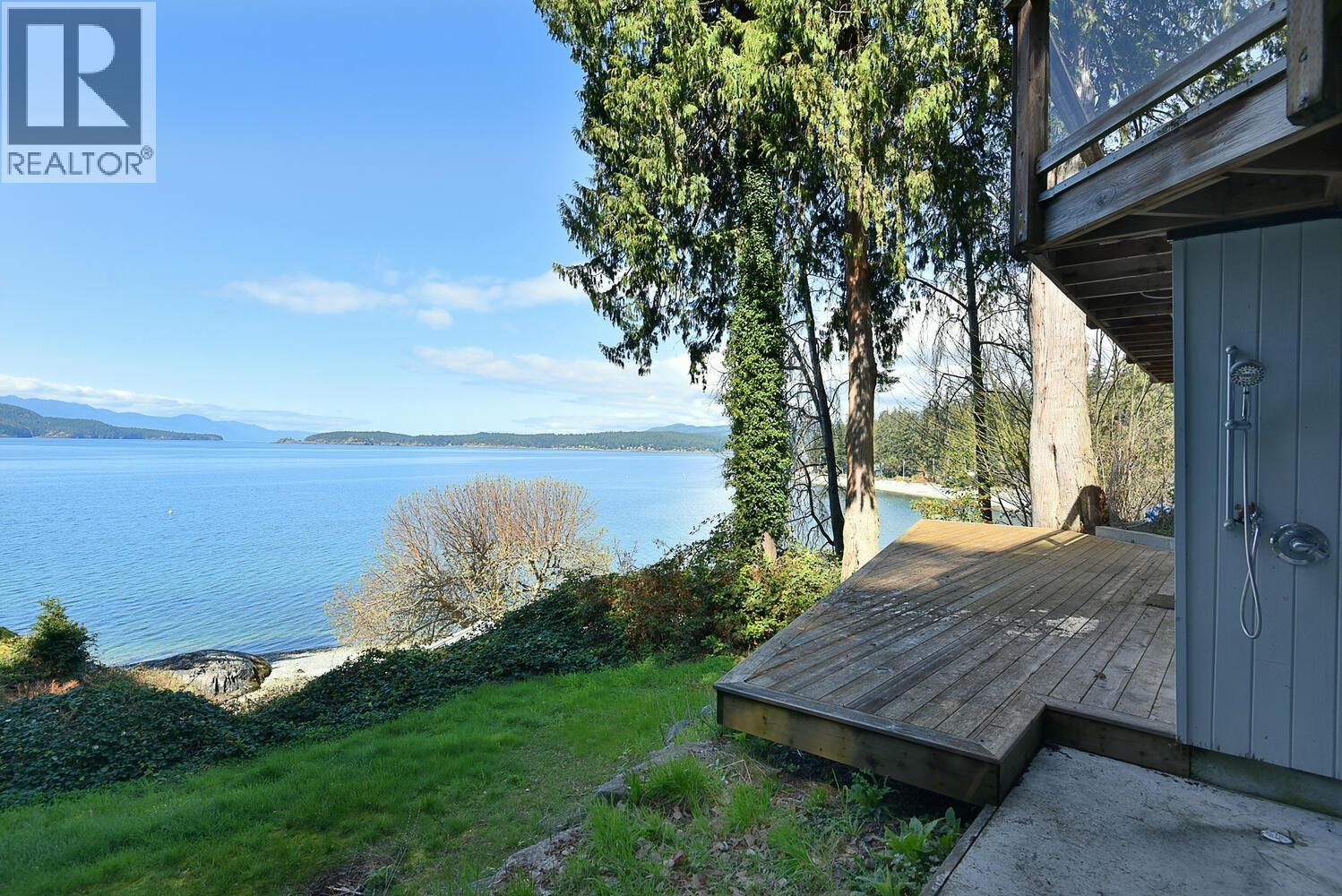8429 Redrooffs Road, Halfmoon Bay, British Columbia  V7Z 1E6 - Photo 27 - R3046755