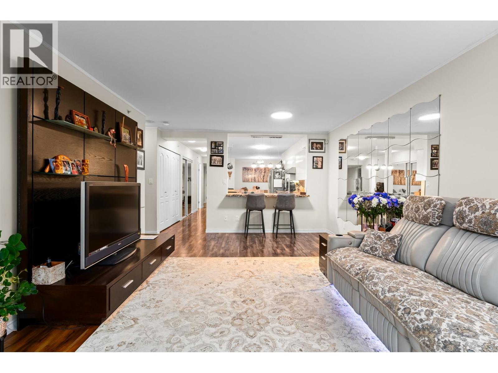 303 1488 Hornby Street, Vancouver, British Columbia  V6Z 1X3 - Photo 11 - R3087784