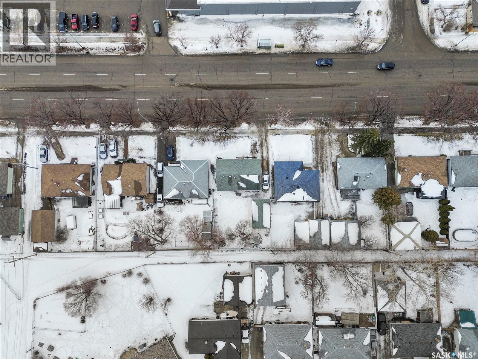 3814 Sherwood Drive, Regina, Saskatchewan  S4R 4A6 - Photo 5 - SK028161