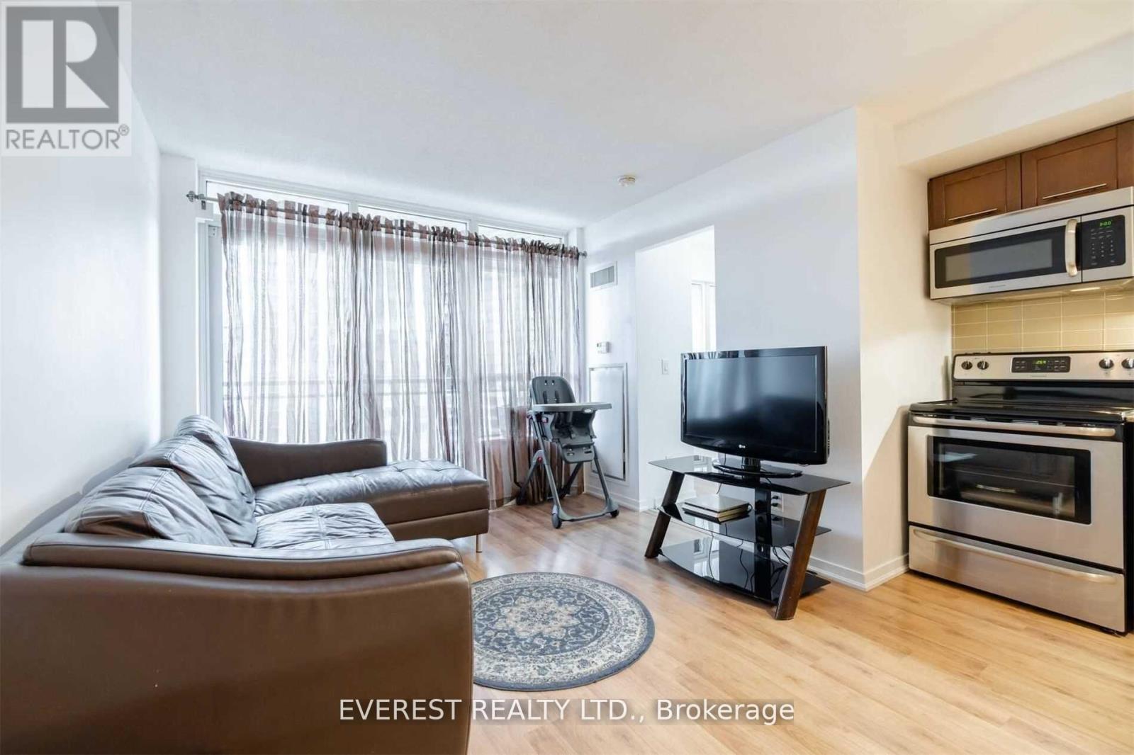 1025 - 38 Joe Shuster Way, Toronto, Ontario  M6K 0A5 - Photo 4 - W12771840