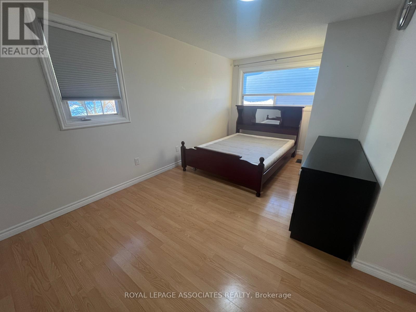 69 Huntingwood Crescent, Brampton, Ontario  L6S 1S5 - Photo 10 - W12771848