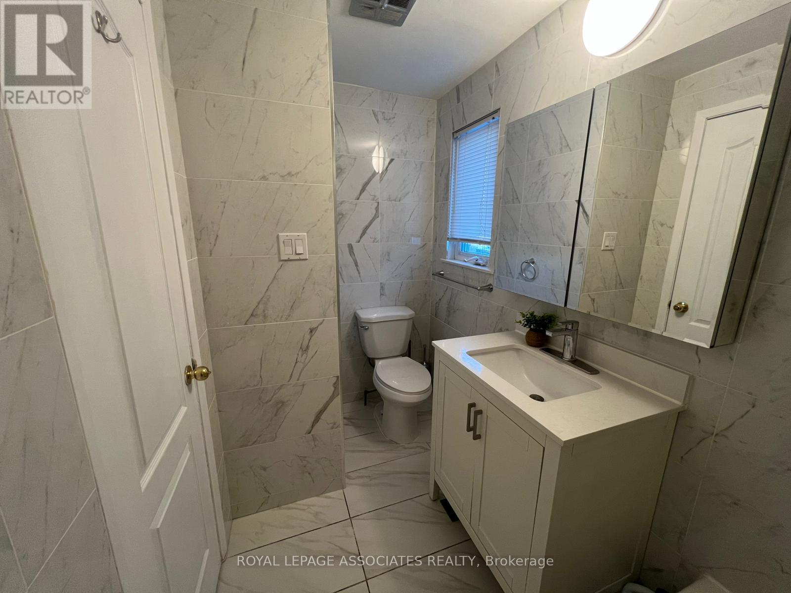 69 Huntingwood Crescent, Brampton, Ontario  L6S 1S5 - Photo 20 - W12771848