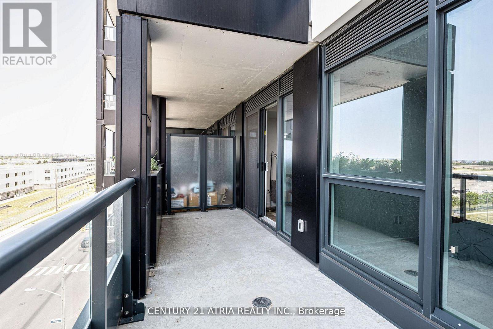 822 - 1100 Sheppard Avenue W, Toronto, Ontario  M3K 0E4 - Photo 19 - W12771914