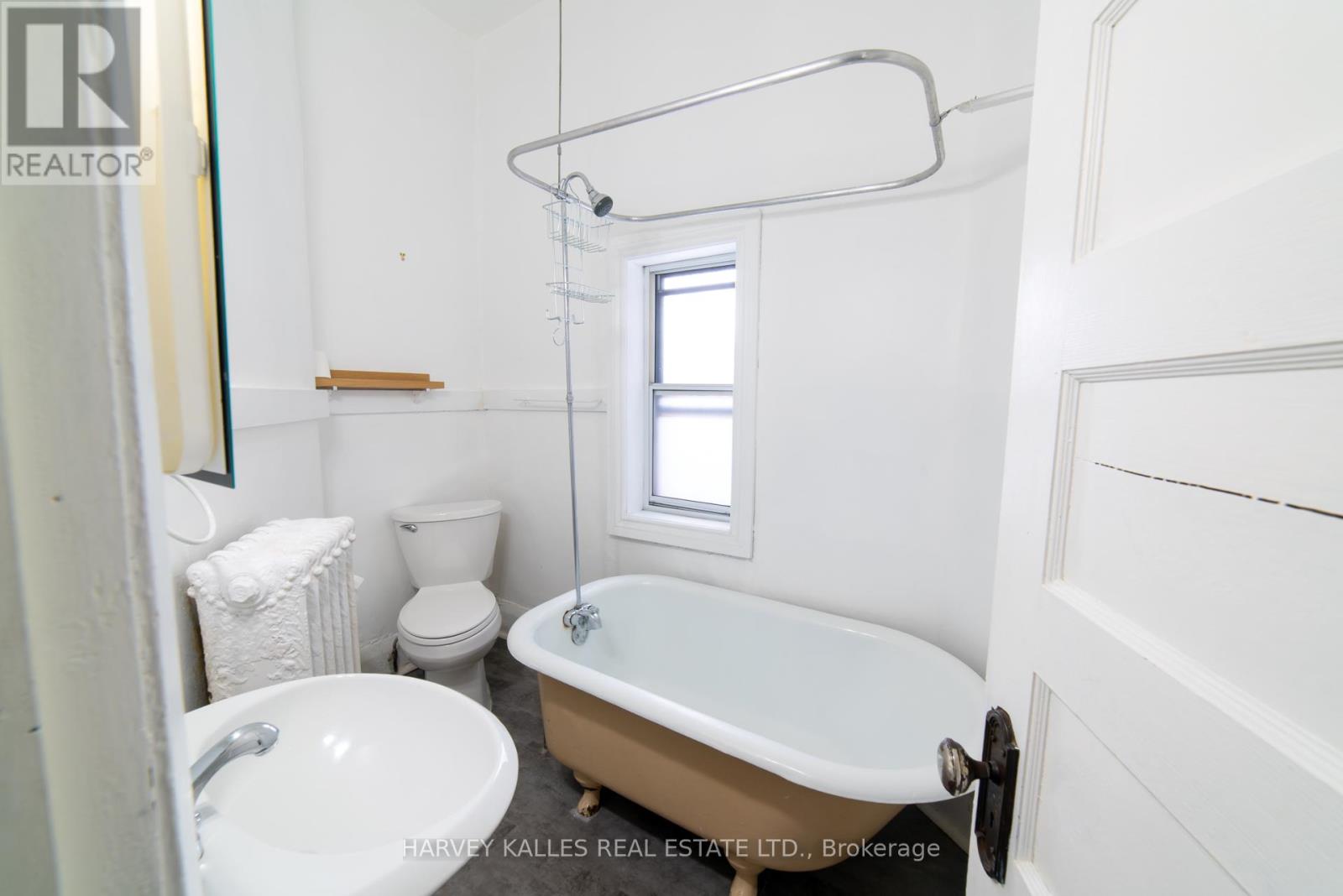 100 - 678 Huron Street, Toronto, Ontario  M5R 2R9 - Photo 9 - C12617410