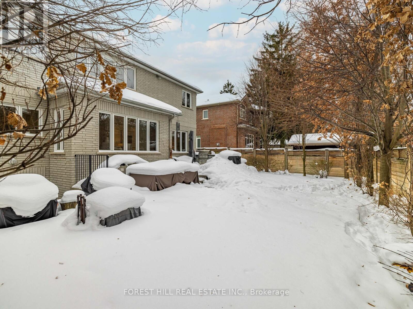 16 Northwood Drive, Toronto, Ontario  M2M 2J8 - Photo 37 - C12766286